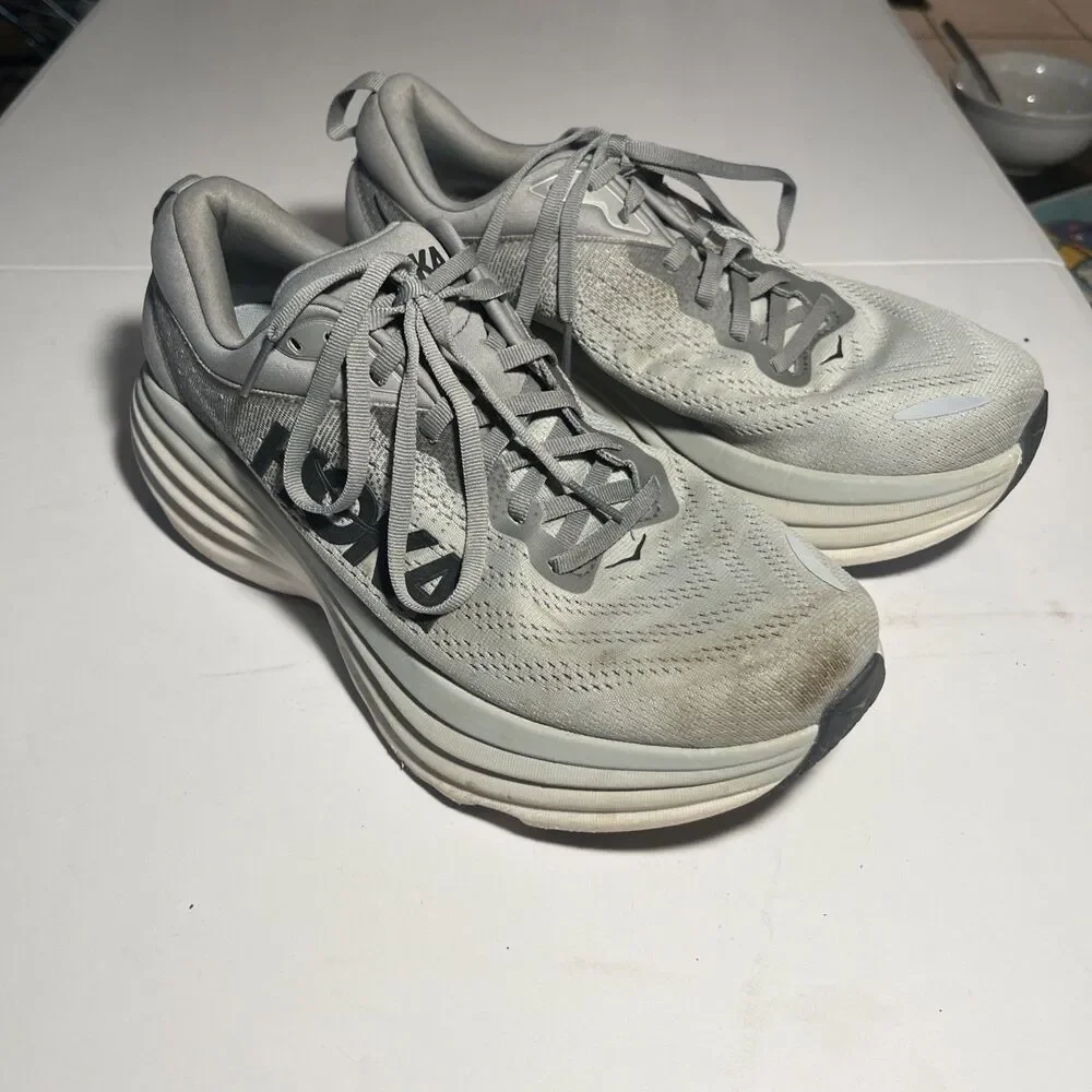 Mens Pre-owned Gray Hoka One One Bondi 8 Running Shoes Size 9 2E Minimal Wear